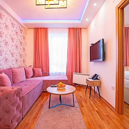 Kraljevi Cardaci Διαμέρισμα