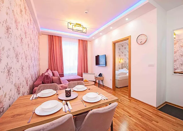 Kraljevi Cardaci Lejlighed *